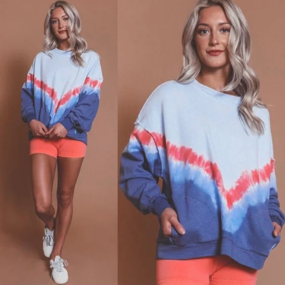 Free People Ombré Crewneck, with pockets!!